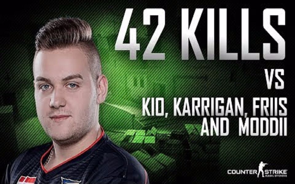 LNG Esports vs WBG数据对比：上单位置半斤八两！Weiwei真不如Tarzan